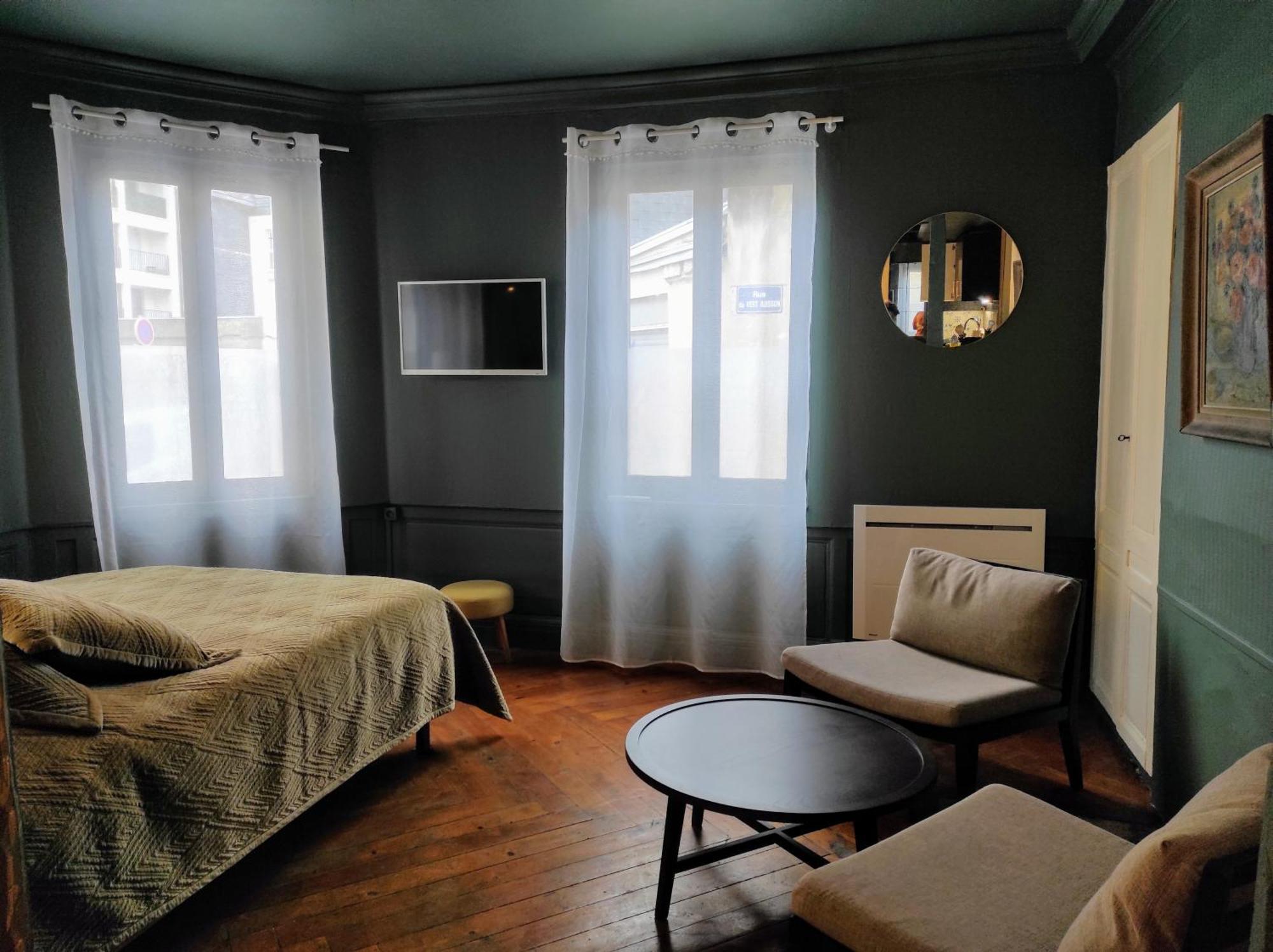 Grand Studio De Charme Rouen Centre Buitenkant foto